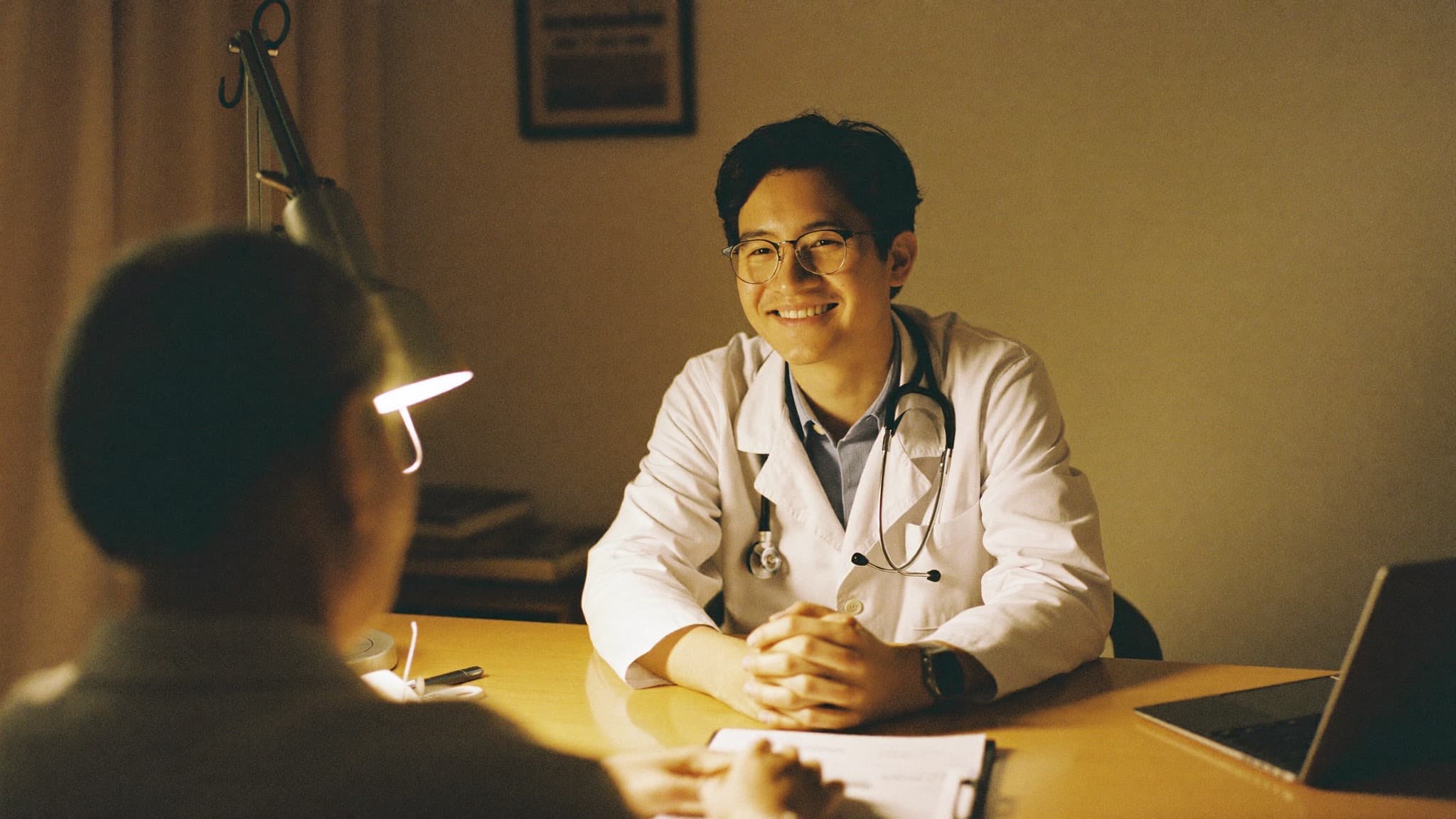 Mengapa dokter Indonesia membutuhkan AI scribe yang memahami bahasa mereka